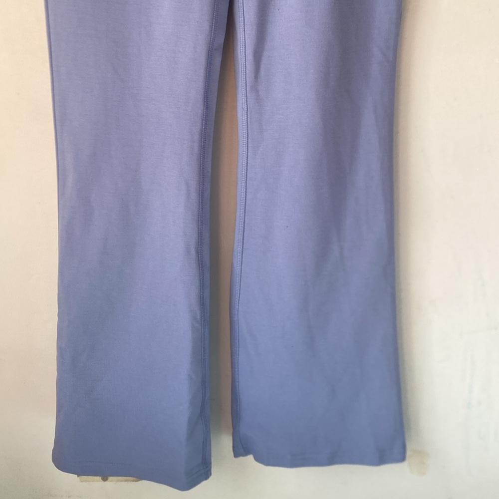 NWT Fabletics S 24/7 Kick Flare Trousers Pant - Picture 7 of 13
